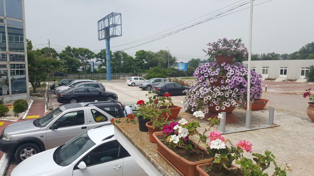 La Perla Bianca Residence 艾福雷诺德 外观 照片